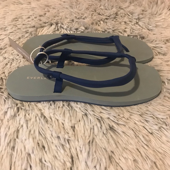 Everlane The Renew Strappy  Sandal - Picture 3 of 6